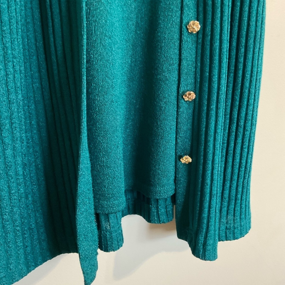Alfred Dunner Teal 1 pc top and cardigan. Size medium - Picture 3 of 5
